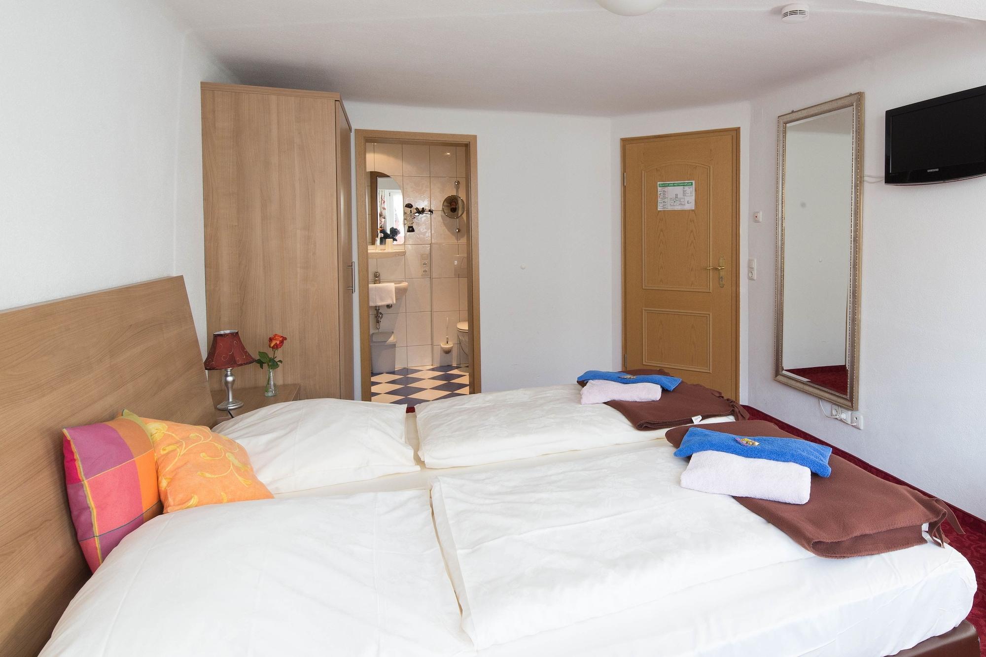 Boutiquehotel Goldene Rose - Self-Check-In Rothenburg ob der Tauber Exteriör bild