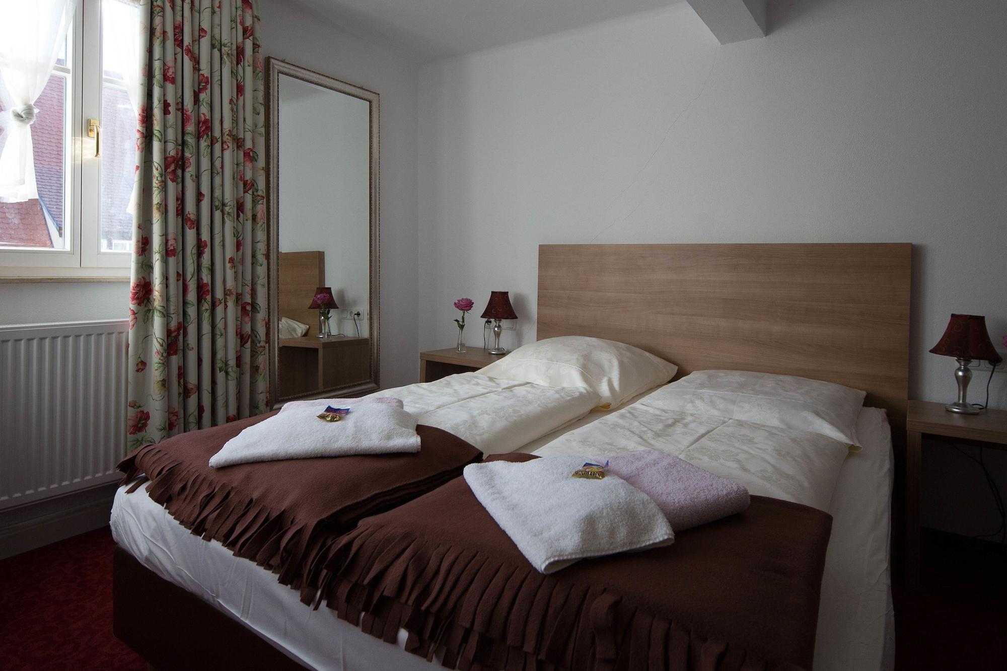 Boutiquehotel Goldene Rose - Self-Check-In Rothenburg ob der Tauber Exteriör bild