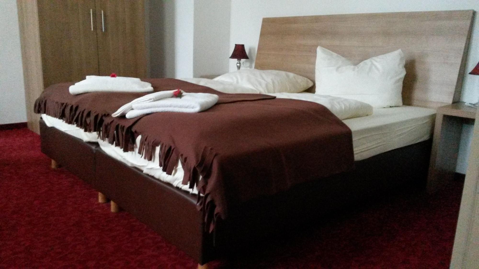 Boutiquehotel Goldene Rose - Self-Check-In Rothenburg ob der Tauber Exteriör bild