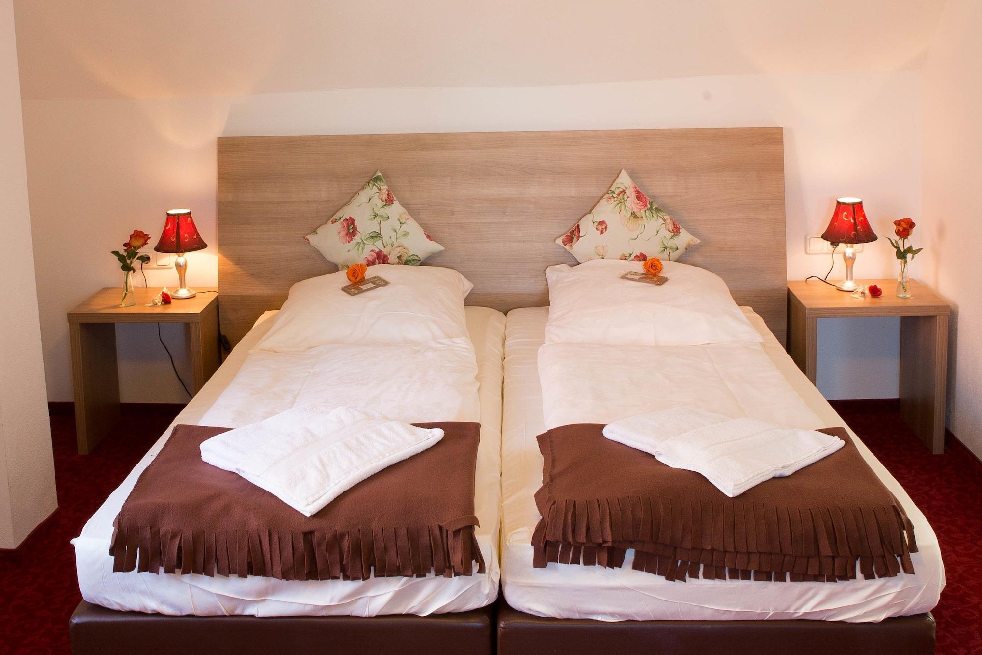 Boutiquehotel Goldene Rose - Self-Check-In Rothenburg ob der Tauber Exteriör bild