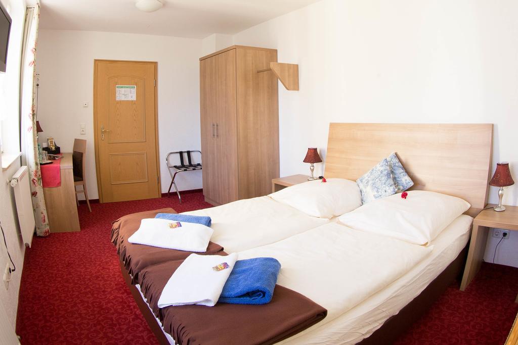 Boutiquehotel Goldene Rose - Self-Check-In Rothenburg ob der Tauber Exteriör bild