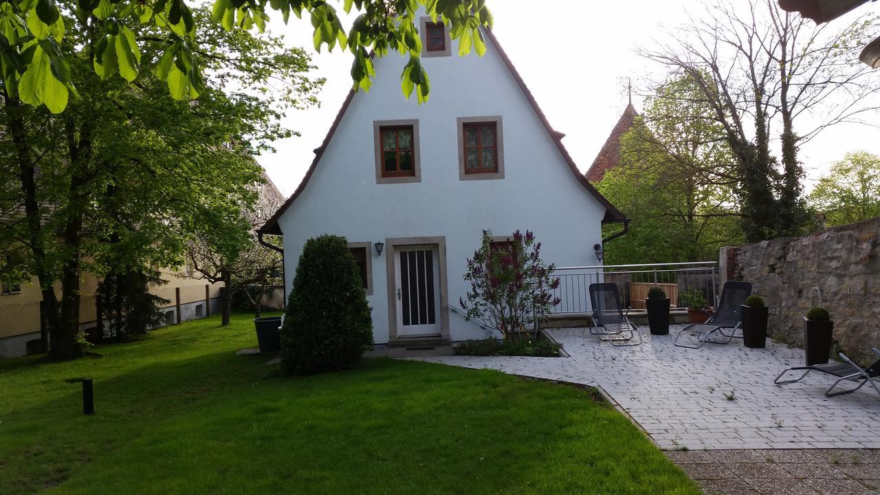 Boutiquehotel Goldene Rose - Self-Check-In Rothenburg ob der Tauber Exteriör bild